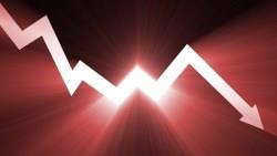 上證連2天下挫！陸股票型基金資產淨值，8月近腰斬