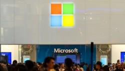 Surface平板發光！微軟品牌喜愛度竄升，緊咬蘋果