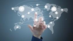 歐洲要擴大印鈔了，想買歐洲基金，為什麼該挑中小型股，不要選大型股？