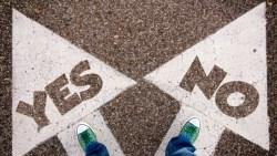 年前收復8千點》台股就要封關了，我今年可以抱股過年嗎？