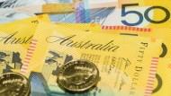 澳幣飆上8個月新高！澳洲央行嚇壞了，威脅要降息