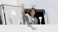 「福布斯」世界權力女性榜》台灣總統蔡英文首入榜，成華人之冠！