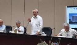 央行宣布降息半碼，主要考量這4大因素