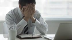 主計總處公布：5月失業率3.84%》比起去年同期，增加近3萬人失業