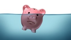 職場殘酷真相：月薪超過9萬，不是窮人，但也只算是「貧民」