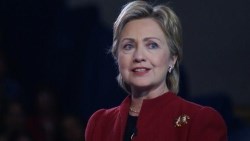 FBI選前神助攻，希拉蕊賭盤勝率飆破八成