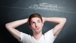 為什麼不能用「挑選車子」的模式來挑基金？