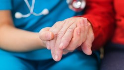 活越久，越危險》最容易讓你年老痛苦的3大「長照」風險，你中了幾個？