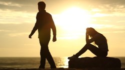 為了和男友結婚，她不惜辭去廣告副總監，未料多年情分，竟葬送在準公婆買的房子裡