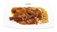 全球首家「米其林小攤販」進駐台北，100元就能吃到米其林一星油雞飯
