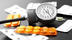 杏一、大樹藥局...這兩檔「老人概念股」，高齡化趨勢下可以投資嗎？