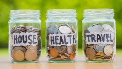 年金改革衝擊大，須重新檢視家庭財務》如何避免購屋排擠退休規畫？