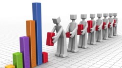 「這檔基金過去一年績效前十名唷！」說這句話的人，不是自己不懂，就是覺得你好騙