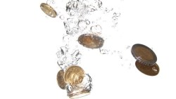 別再問股市會不會大跌！3個蠢問題害投資人20年來只賺2.3%，幾乎白做工