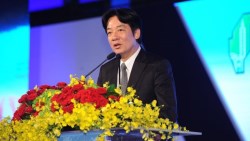 7月才說軍公教不加薪，為何突然決定調薪3%？政院這麼說...