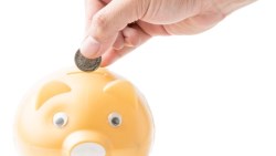 年領5%又睡得著，寫給小資存股族：你該買的是0056，存到●萬才去買0050