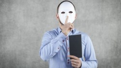 99%的客戶徵詢，都只想問「免稅」！證券經理警告：3種恐違法的「避稅保單」最好別碰