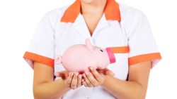 每月5千投入這檔基金，十年賺38%！25年護理師超樂：我準備把退休金全押上