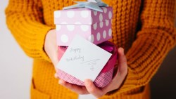 生日跟其他日子有差嗎？諾貝爾經濟學得主塞勒：期待禮物的人，表示他...