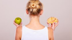 一張圖勝過基金公司的詭辯，看完秒懂：買基金或ETF，15年來哪個才賺