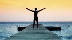 半百前退休，一個大叔：人生會三種理財就夠了，保險、房子和●●