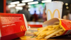 麥當勞今年強漲40%，不是業績爆發，而是老闆做了「這件事」成功拉抬股價