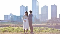 月入68萬夫妻也買不起房，女兒出世還在租屋：我們真的需要房子，為什麼這麼難？