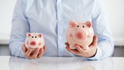 2張圖看：每月都撥3千，一人定存一人投資，10年、20年、30年資產差多少