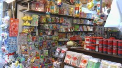 雜貨店小子存成長股　40歲存到3000萬退休金