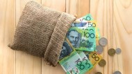 澳洲央行暗示升息沒指望，澳幣十連貶、盪一個月低