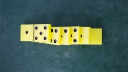 全球股市這一崩，「H股」摔出買點了，本益比僅8倍，6張圖看能否立刻進場
