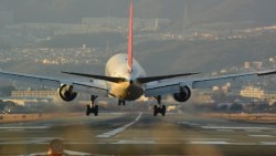 染麻疹在日本發病，就醫費燒光存款！不想回台吃土還債...花幾百塊，保險公司幫你買單