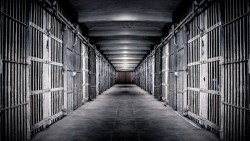 「有吃有住、還有人照護...」日本「下流老人」把監獄當養老院，用犯罪安養天年