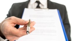 「身故保本、退休領錢領到手軟...」3招破解「類月退俸」保單，沒那麼好康！