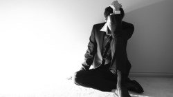 為公司賣肝，40歲就中風離職...竹科工程師：人生到這一刻只換來些津貼，真的是我要的嗎？