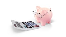 小資族通勤路迢迢，想買車享方便？養車花費有多高，看完乖乖買月票