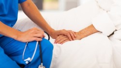 「你都不用上班，照顧人就好...」秒激怒照顧者的6大問句，為了家庭和樂一定要看