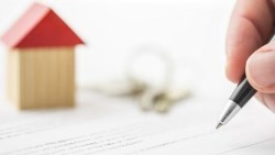 宮廟借名買地，一場意外被主委子女繼承...血淚教訓：買房寧可找專家，也不要事後悔不當初