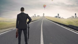 TED熱門影片給我們的金錢啟示：花錢要及時？討好現在自我，就是虧待未來自我