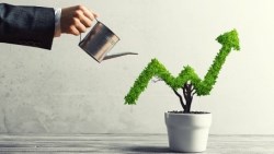 解讀LINE營收成長關鍵下一步