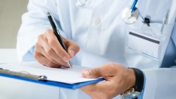 「我媽幫我買保險了」到底保什麼清楚嗎？保單沒注意這4點，小心花了錢還沒保障