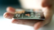 首年免年費的信用卡有什麼「陷阱」？擁有400張卡的消費達人這樣說...