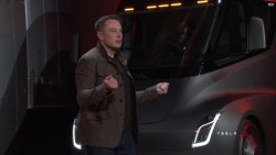 特斯拉5月表現驚艷華爾街 擴大電動車領先地位