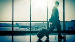 反送中延燒》去年香港移民台灣逾千人！但香港人能買台灣的房子嗎？大陸人呢？