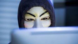 一滴血的謊言，代價坐牢20年》最大科技騙局「惡血」主人翁，明年將受審