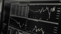 台股盤後—電子雙雄撐盤 下跌34點守住月、季線