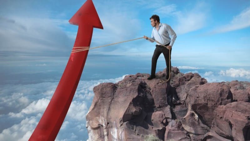   8月股災，行家激推全球多重資產收益