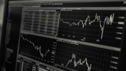 貿易戰加劇台股風險　押寶股票期貨參與波動行情兼避險