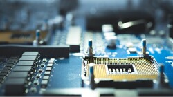 美科技股股災，是因為中國發展「晶片原子彈」？台積電後勢怎麼看？