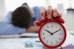 一位中國台商返台改當物流司機，「每天工作雖超過12小時，卻讓3個孩子能各有一間房…」